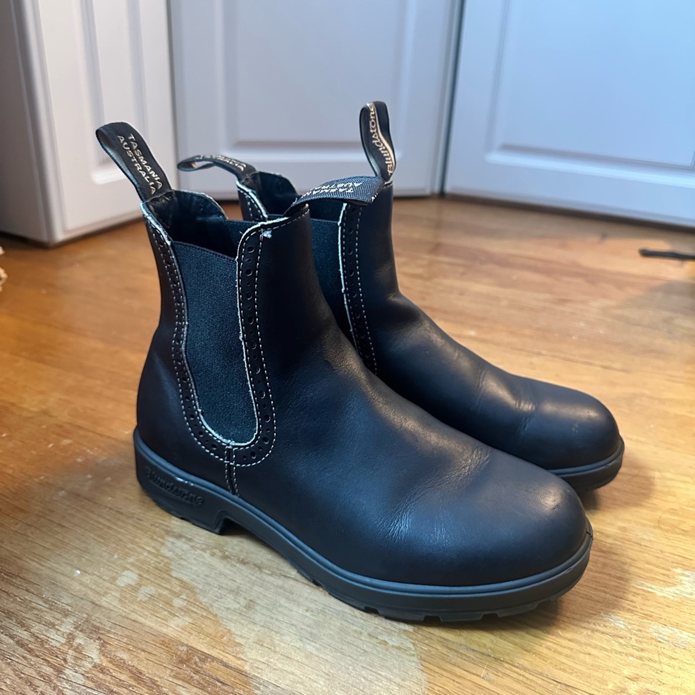 Blundstone Black Leather Ankle Boots
